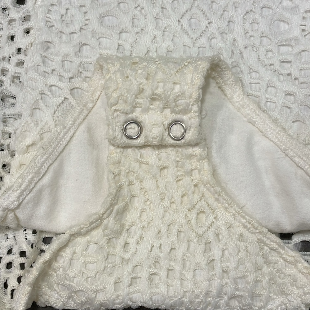 Express One Eleven White Crochet Bodysuit Small - Picture 4 of 16